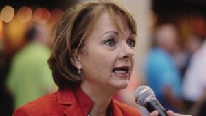 Angela Braly - Read about Angela Braly, a former legal practitioner who went on to become one of the top healthcare insurance specialists in the United States. Read about her early career and achievements.